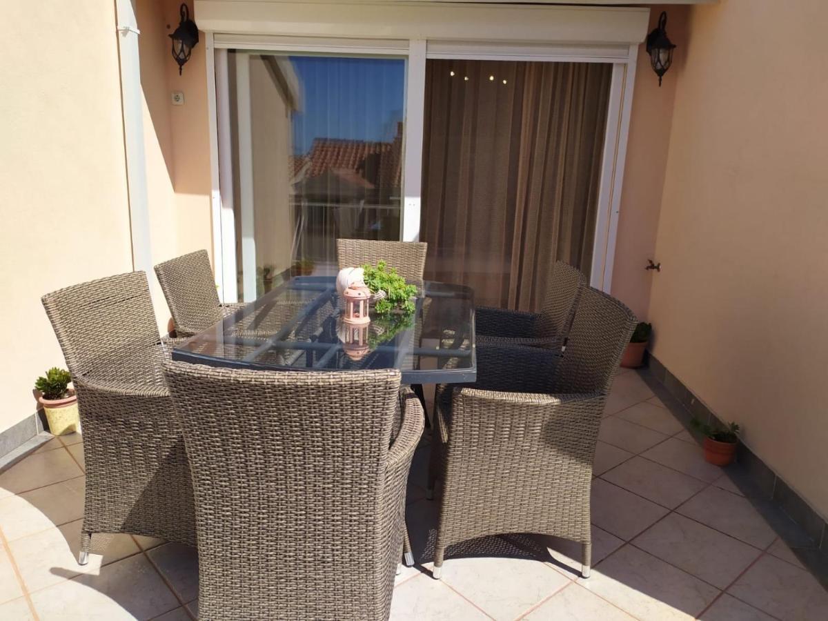 Apartman Andela Podgora Buitenkant foto